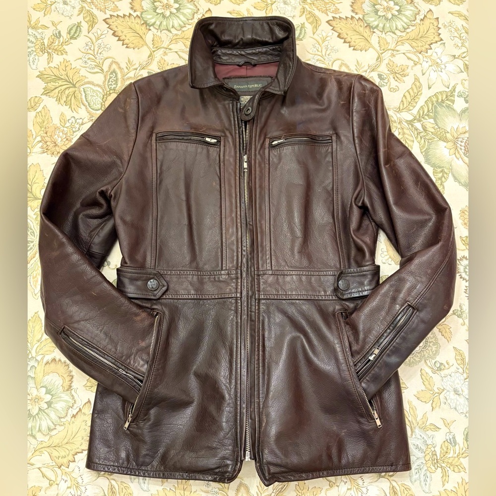 Vintage Banana Republic: 100% leather, coco brown jacket